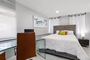 408 NE 26th Dr, Wilton Manors, FL 33334 - Photo 21