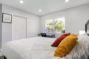 408 NE 26th Dr, Wilton Manors, FL 33334 - Photo 25