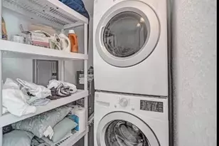 408 NE 26th Dr, Wilton Manors, FL 33334 - Photo 31