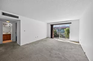 801 W Oakland Park Blvd, Oakland Park, FL 33311 - Photo 5