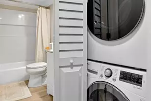 55 SE 14th St, Boca Raton, FL 33432 - Photo 21