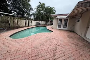 6502 Boulevard of Champions, North Lauderdale, FL 33068 - Photo 5
