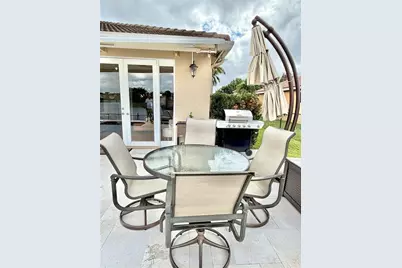 13385 SW 24th St, Miramar, FL 33027 - Photo 17