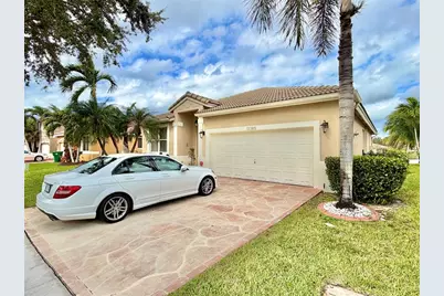 13385 SW 24th St, Miramar, FL 33027 - Photo 3