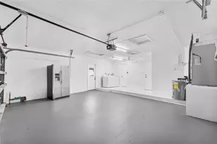 2443 NE 26th St, Lighthouse Point, FL 33064 - Photo 43