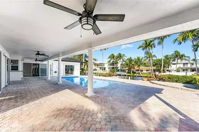 2443 NE 26th St, Lighthouse Point, FL 33064 - Photo 55