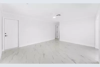 2443 NE 26th St, Lighthouse Point, FL 33064 - Photo 13