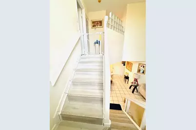 8428 NW 1st Ter, Miami, FL 33126 - Photo 9