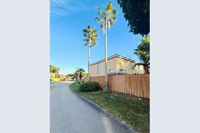 8428 NW 1st Ter, Miami, FL 33126 - Photo 19