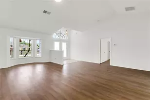 4634 NW Gastonia St, Port Saint Lucie, FL 34983 - Photo 7