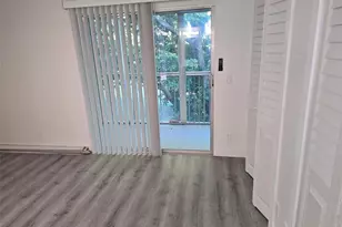 251 SW 132nd Way, Pembroke Pines, FL 33027 - Photo 9