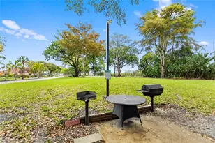 111 Lake Emerald Dr, Oakland Park, FL 33309 - Photo 31