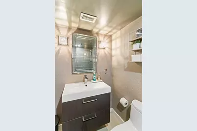 111  Lake Emerald Drive, Unit #106, Oakland Park, FL 33309 - Photo 17