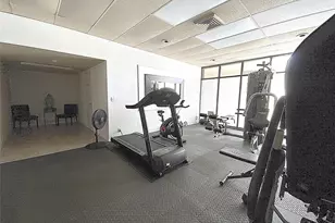 2400 Presidential Way, West Palm Beach, FL 33401 - Photo 45