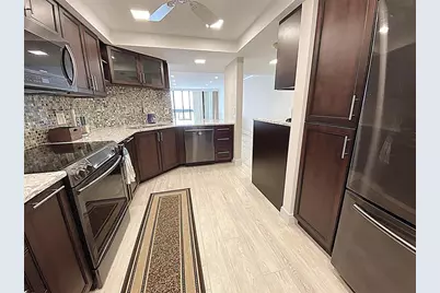 2400  Presidential Way, Unit #1104, West Palm Beach, FL 33401 - Photo 7