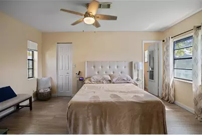 8211 SW 13th Ct, North Lauderdale, FL 33068 - Photo 11