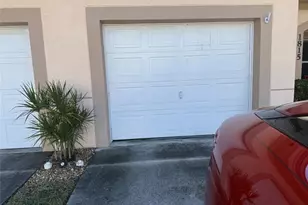 1815 Sandhill Crane Dr, Fort Pierce, FL 34982 - Photo 3