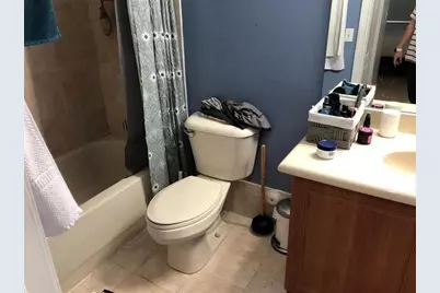 7060 NW 177th St, Unit #103, Hialeah, FL 33015 - Photo 11