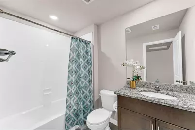 5659  Enclave Dr, Mangonia Park, FL 33407 - Photo 15