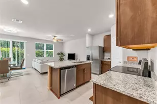 5659 Enclave Dr, Mangonia Park, FL 33407 - Photo 5