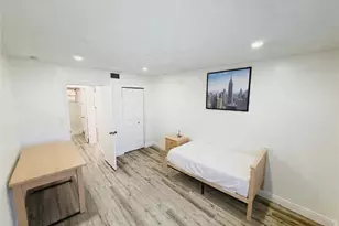 2710 Riverside Dr, Coral Springs, FL 33065 - Photo 25