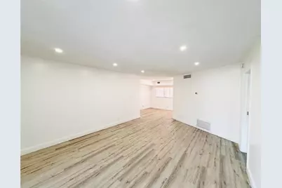 2710  Riverside Dr, Unit #201, Coral Springs, FL 33065 - Photo 11