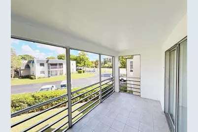 2710  Riverside Dr, Unit #201, Coral Springs, FL 33065 - Photo 31