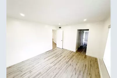 2710  Riverside Dr, Unit #201, Coral Springs, FL 33065 - Photo 19