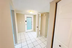 1820 SW 81st Ave, North Lauderdale, FL 33068 - Photo 5