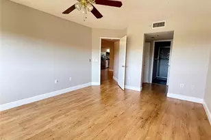 550 SW 137th Ave Unit #312 L, Pembroke Pines, FL 33027 - Photo 13