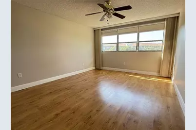 550 SW 137th Ave, Unit #312 L, Pembroke Pines, FL 33027 - Photo 17