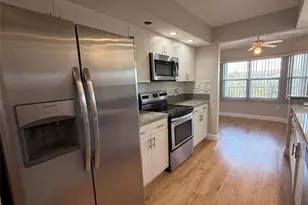 550 SW 137th Ave Unit #312 L, Pembroke Pines, FL 33027 - Photo 3