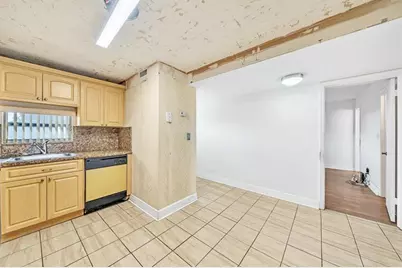 8980 S Hollybrook Blvd, Unit #204, Pembroke Pines, FL 33025 - Photo 9