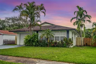 1004 SW 19th St, Fort Lauderdale, FL 33315 - Photo 1