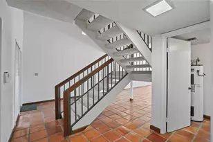 1111 Windward Dr, Pembroke Pines, FL 33026 - Photo 13