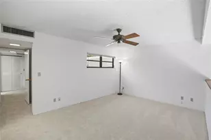 1111 Windward Dr, Pembroke Pines, FL 33026 - Photo 21