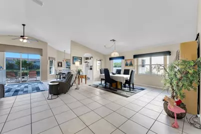 4017  Sapphire Ln, Weston, FL 33331 - Photo 3