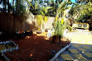 9741 SW 9th Ct, Pembroke Pines, FL 33025 - Photo 45