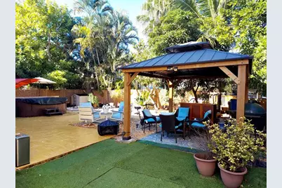 9741 SW 9th Ct, Pembroke Pines, FL 33025 - Photo 51