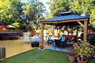 9741 SW 9th Ct, Pembroke Pines, FL 33025 - Photo 51