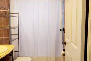 9741 SW 9th Ct, Pembroke Pines, FL 33025 - Photo 23