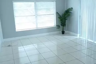 4170 Inverrary Dr, Lauderhill, FL 33319 - Photo 9