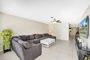 1623-1625 NE 45th St, Oakland Park, FL 33334 - Photo 5