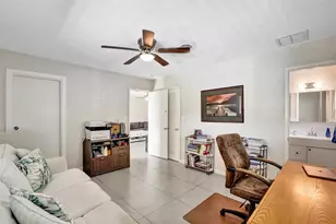 1623-1625 NE 45th St, Oakland Park, FL 33334 - Photo 25