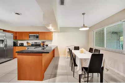 1623-1625 NE 45th St, Oakland Park, FL 33334 - Photo 17