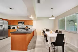 1623-1625 NE 45th St, Oakland Park, FL 33334 - Photo 17