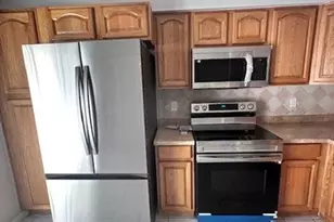 9874 NW 57th Manor, Coral Springs, FL 33076 - Photo 3