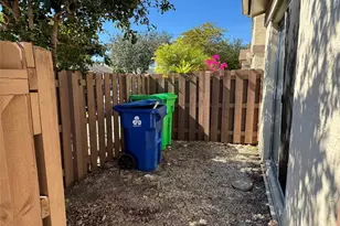 10725 NW 30th Pl, Sunrise, FL 33322 - Photo 21