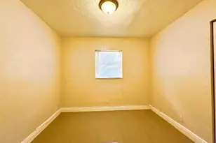 525 NW 15th Terrace, Fort Lauderdale, FL 33311 - Photo 19