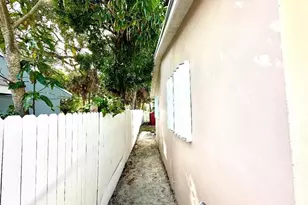 525 NW 15th Terrace, Fort Lauderdale, FL 33311 - Photo 49